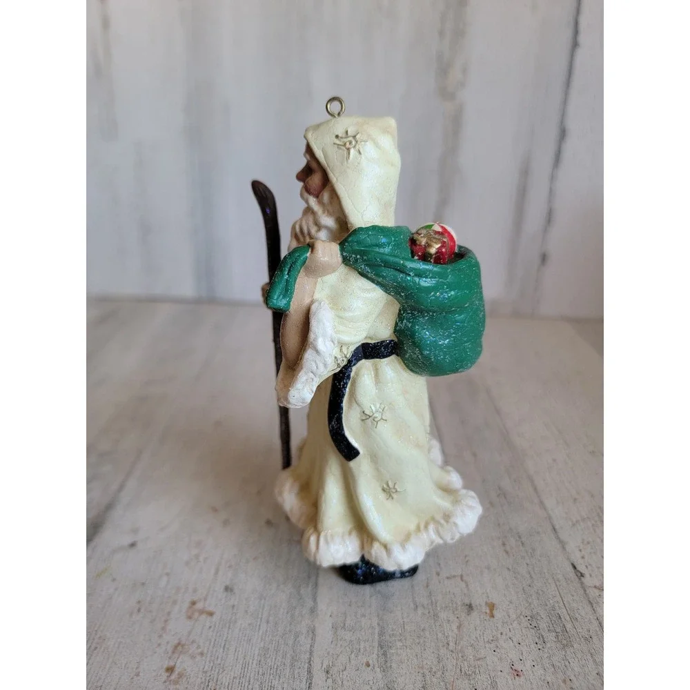 Santa‎ Claus white robe folk art rustic ornament Xmas glitter